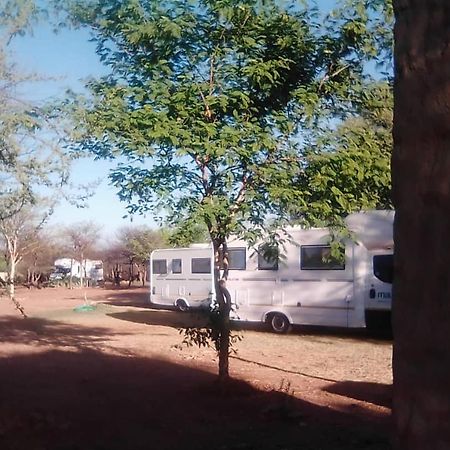 Hotel Ombo Rest Camp Okahandja Esterno foto