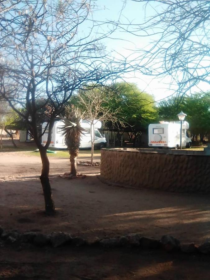 Hotel Ombo Rest Camp Okahandja Esterno foto