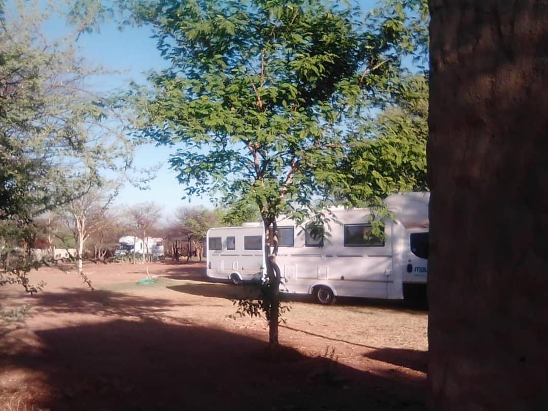 Hotel Ombo Rest Camp Okahandja Esterno foto