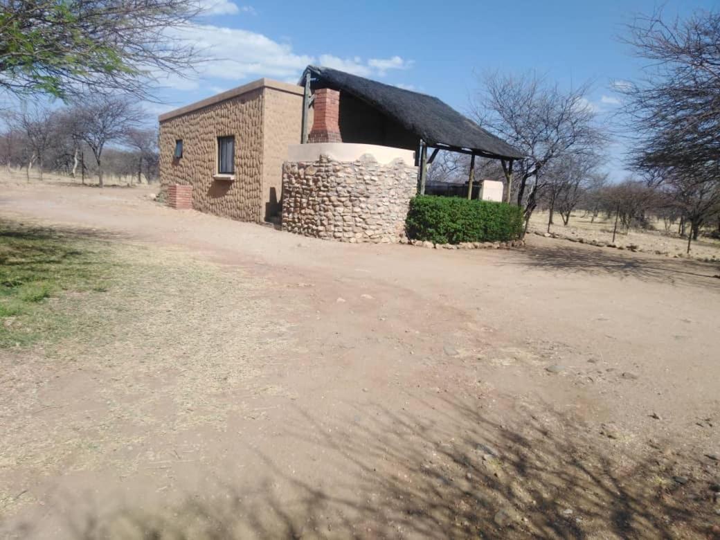 Hotel Ombo Rest Camp Okahandja Esterno foto