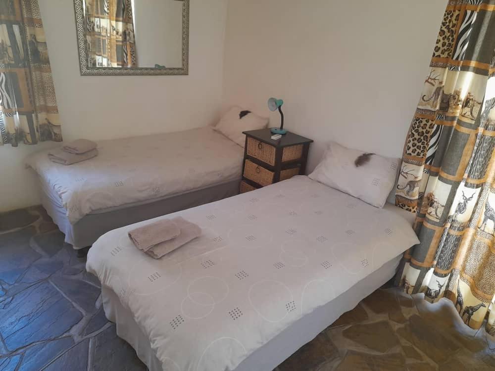 Hotel Ombo Rest Camp Okahandja Esterno foto